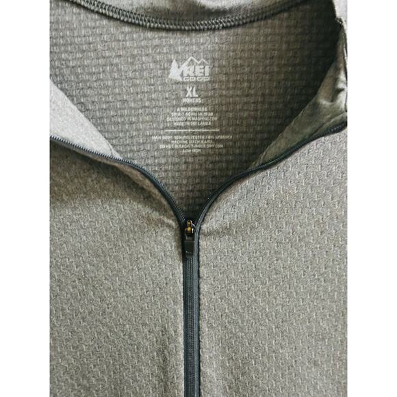 REI Co Op Women’s XL Half Zip Base Layer EUC - Picture 3 of 3